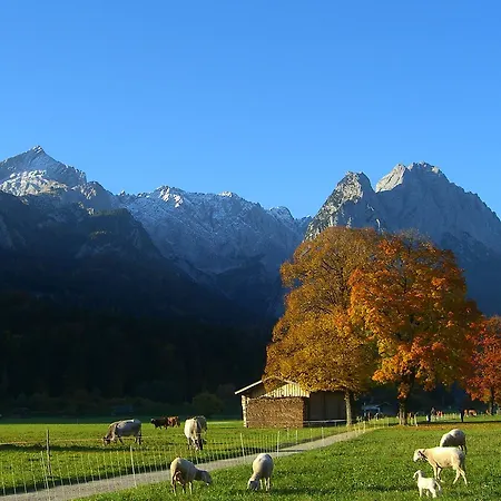 Am Kurpark -wohnung 2,90qm- * Garmisch-Partenkirchen